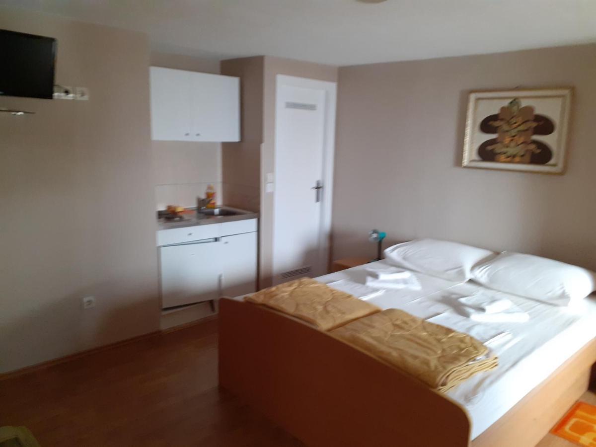 Apartmani Patrick Baska Voda Exterior photo